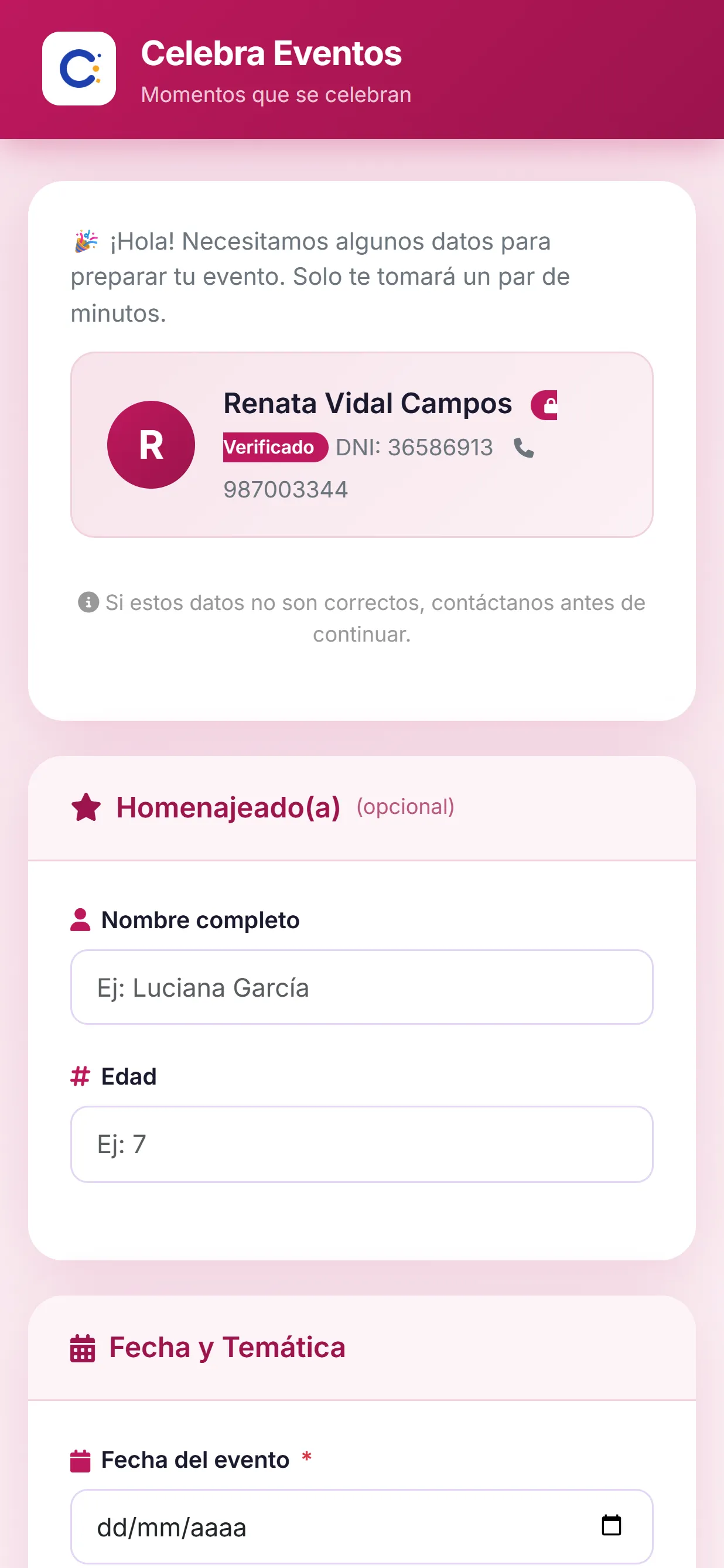 Formulario de reserva con la paleta Frambuesa